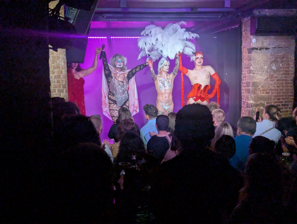 Soirée au Cabaret Mademoiselle à Bruxelles