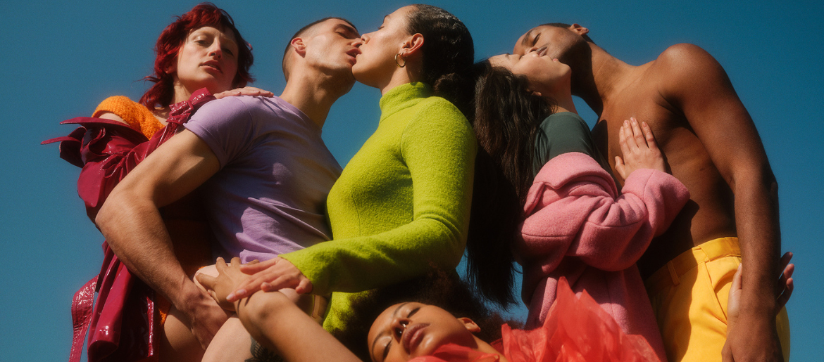 Tendances sexuelles 2026 : IA, cybersexe et coregasme… vers une intimité augmentée ?